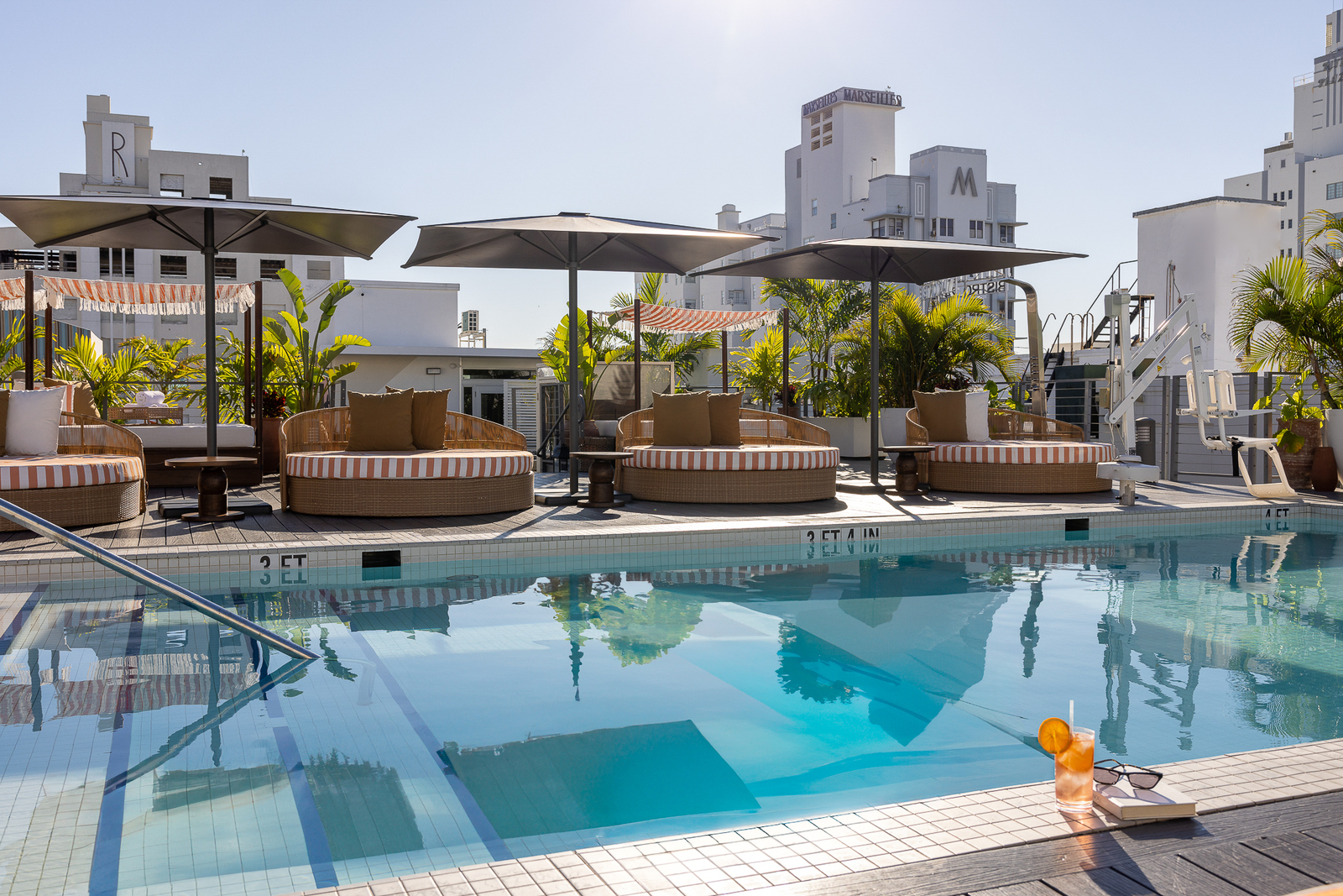 ¿Amanecer o atardecer? Elige tu vibra en el hotel boutique más único de South Beach